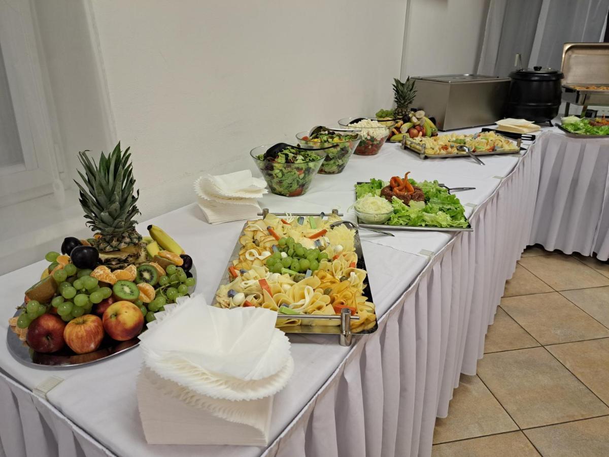Hasicsky Hotel Přibyslav 外观 照片