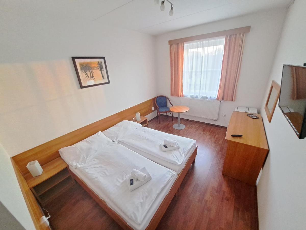 Hasicsky Hotel Přibyslav 外观 照片
